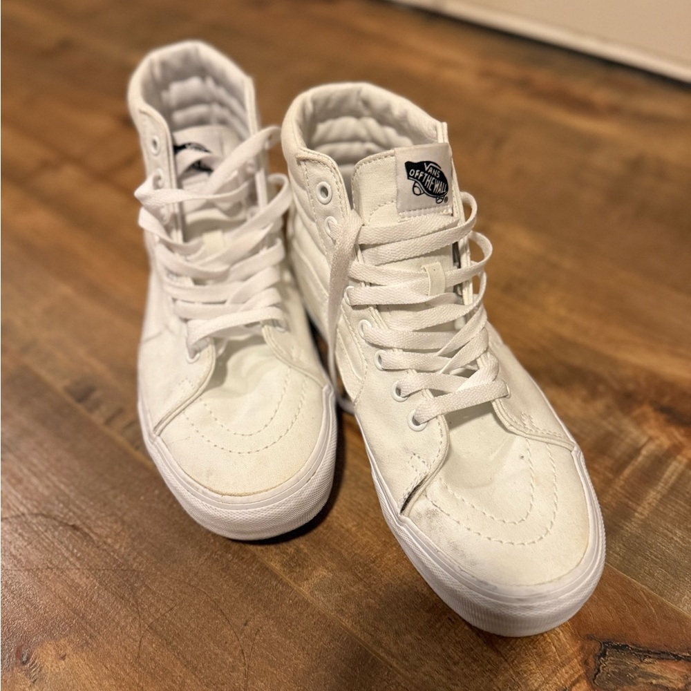 Vans Classic White Canvas High-Tops